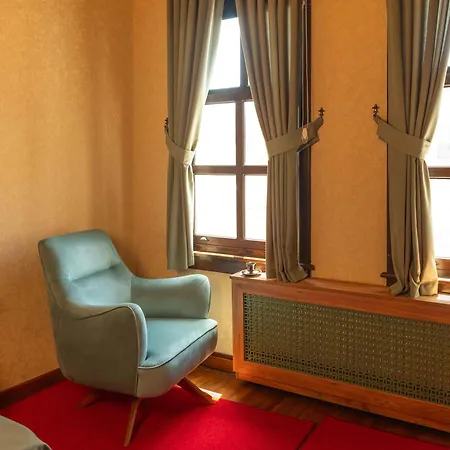 Araz White House * Burgaz