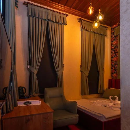 Araz White House Hotel Burgaz