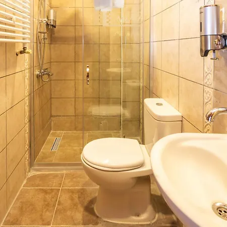 Hotel Araz White House