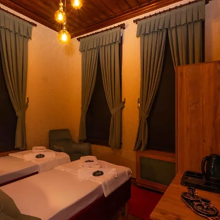 Araz White House Burgaz