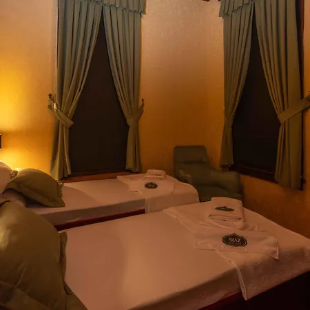 Ξενοδοχείο Araz White House Burgaz